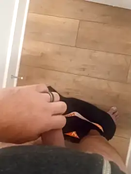 Snapshot of Mark_Dad chatting on October 24, 2025, 9:30 am Mark Dad online show from October 24, 2025, 9:30 am