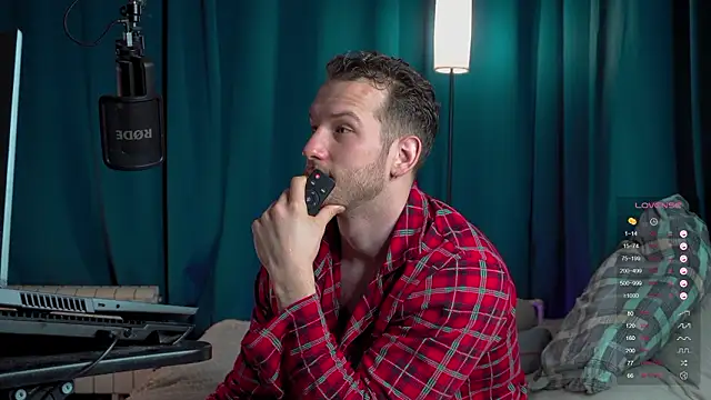 Snapshot of VIktorSecret chatting on February 20, 2026, 4:42 am VIktorSecret online show from February 20, 2026, 4:42 am