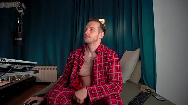 Snapshot of VIktorSecret chatting on February 18, 2026, 3:48 am VIktorSecret online show from February 18, 2026, 3:48 am