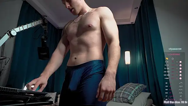 Snapshot of VIktorSecret chatting on March 14, 2026, 5:02 am VIktorSecret online show from March 14, 2026, 5:02 am