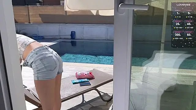 Snapshot of Misss_Vikk chatting on March 1, 2025, 8:45 am Misss Vikk online show from March 1, 2025, 8:45 am