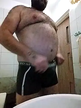 Snapshot of Zboczuszek1991 chatting on October 18, 2025, 6:32 pm Zboczuszek1991 online show from October 18, 2025, 6:32 pm