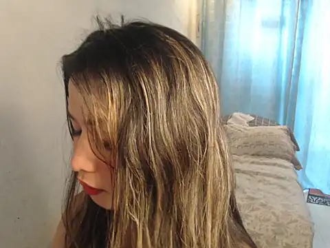 Snapshot of Urbabygirl_jenny chatting on July 18, 2026, 9:07 am Urbabygirl jenny online show from July 18, 2026, 9:07 am