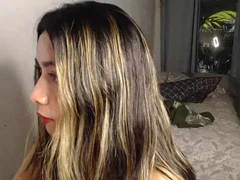Snapshot of Urbabygirl_jenny chatting on July 16, 2026, 12:57 pm Urbabygirl jenny online show from July 16, 2026, 12:57 pm
