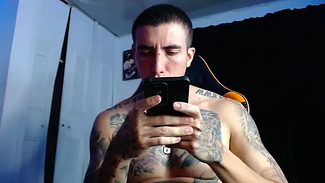 Adam Hudsond online show from July 22, 2026, 2:02 am