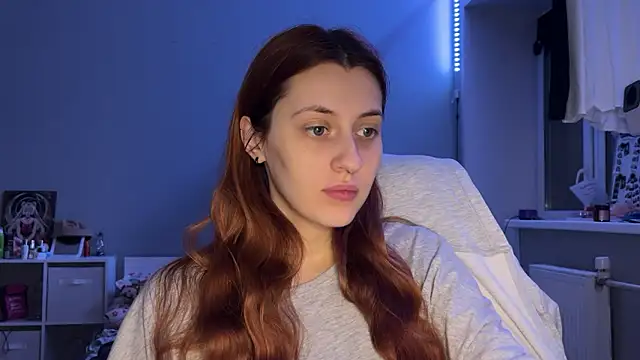 Uniarten online show from November 5, 2025, 11:08 pm