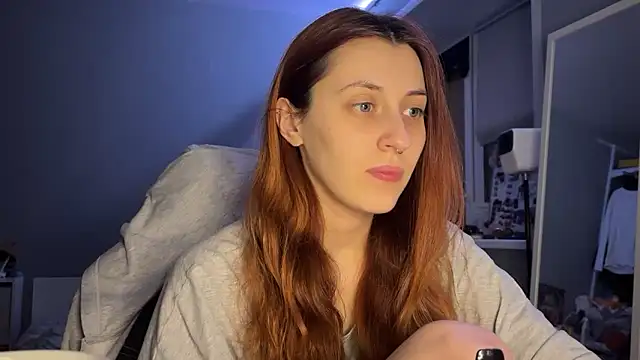 Uniarten online show from November 20, 2025, 6:19 pm