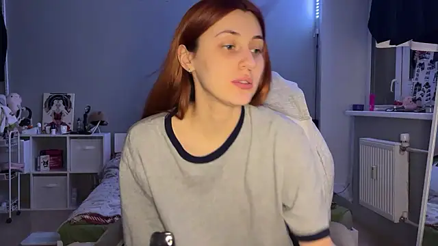 Uniarten online show from February 27, 2025, 9:14 pm