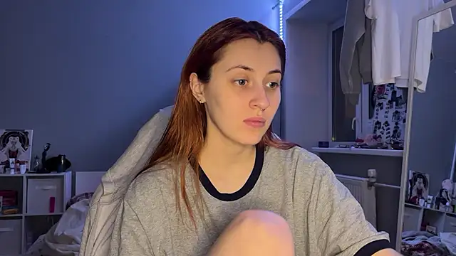 Uniarten online show from March 4, 2025, 5:45 pm