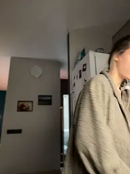 Kylie Desire online show from November 28, 2025, 2:56 am