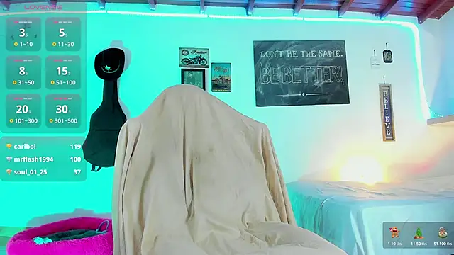 Snapshot of RyanCarter_ chatting on January 11, 2025, 11:02 pm RyanCarter  online show from January 11, 2025, 11:02 pm