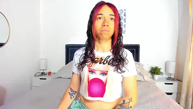 Snapshot of ZulyMichels chatting on October 24, 2025, 12:26 pm ZulyMichels online show from October 24, 2025, 12:26 pm