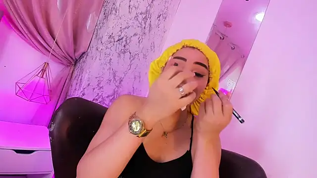 Snapshot of Alexandra_Hornny chatting on March 5, 2025, 10:22 am Alexandra Hornny online show from March 5, 2025, 10:22 am