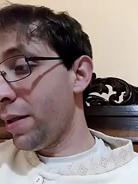 Snapshot of White_rabbit_ chatting on March 9, 2025, 9:57 pm White rabbit  online show from March 9, 2025, 9:57 pm