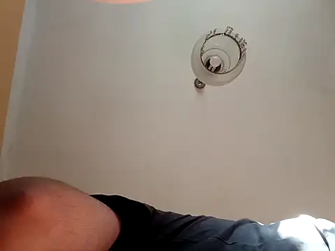 White rabbit  online show from November 30, 2025, 3:46 pm