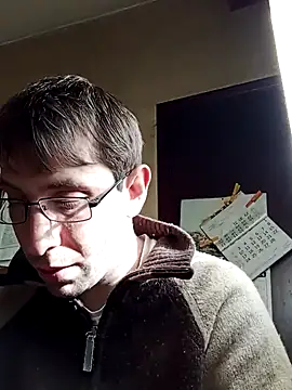 Snapshot of White_rabbit_ chatting on February 6, 2025, 2:58 pm White rabbit  online show from February 6, 2025, 2:58 pm