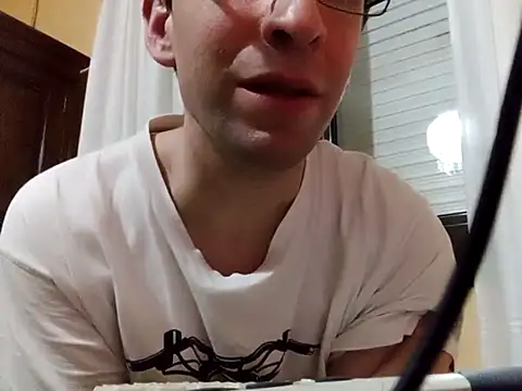 Snapshot of White_rabbit_ chatting on March 12, 2025, 8:52 pm White rabbit  online show from March 12, 2025, 8:52 pm