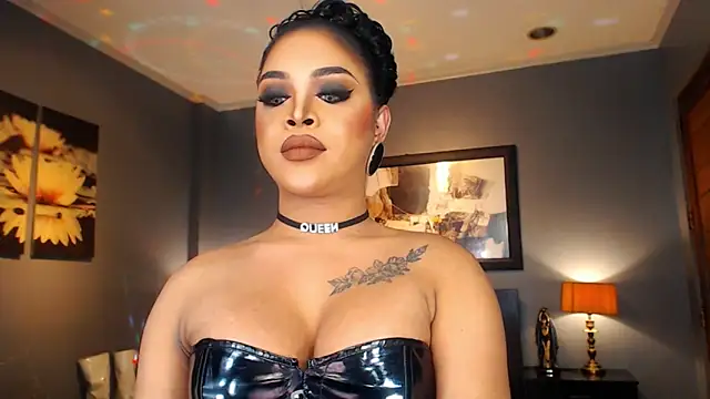 MarryQueen22 online show from February 16, 2026, 12:53 am