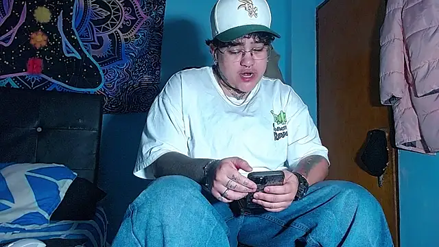 Techno 420  online show from March 4, 2026, 12:29 am