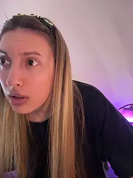 Eva Ryen online show from March 4, 2026, 4:26 pm