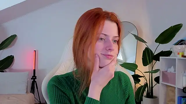 doll lesli online show from November 26, 2025, 9:42 am