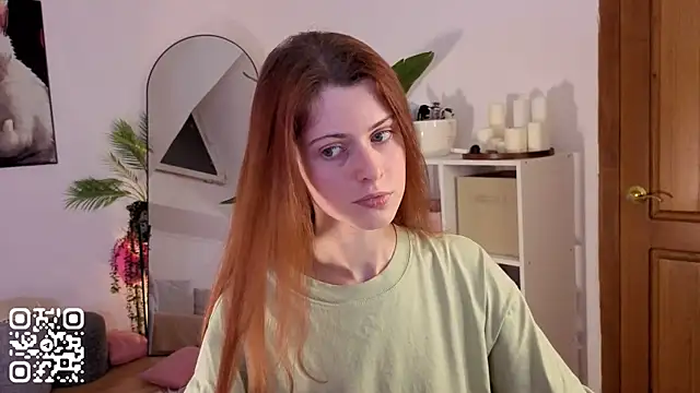 doll lesli online show from April 19, 2026, 6:10 pm