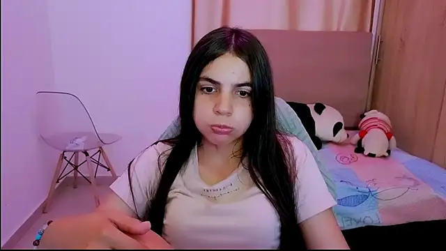  elenna online show from March 30, 2026, 6:09 pm