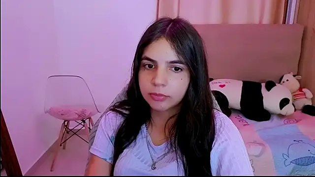  elenna online show from April 18, 2026, 5:48 pm