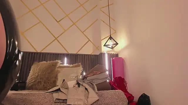  rebecca1 online show from February 11, 2026, 1:00 pm