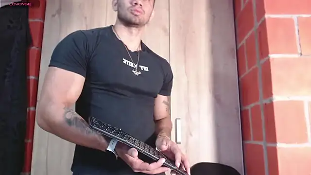 GendersonFit online show from June 16, 2026, 2:39 pm