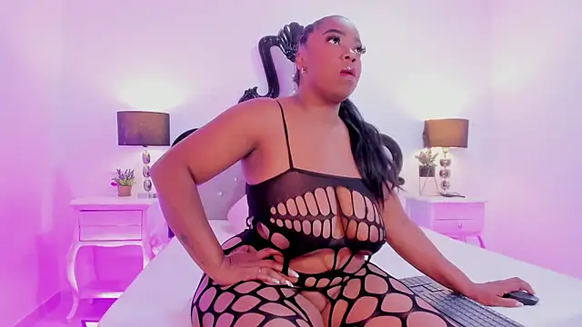 laqquishax online show from January 15, 2026, 1:14 pm