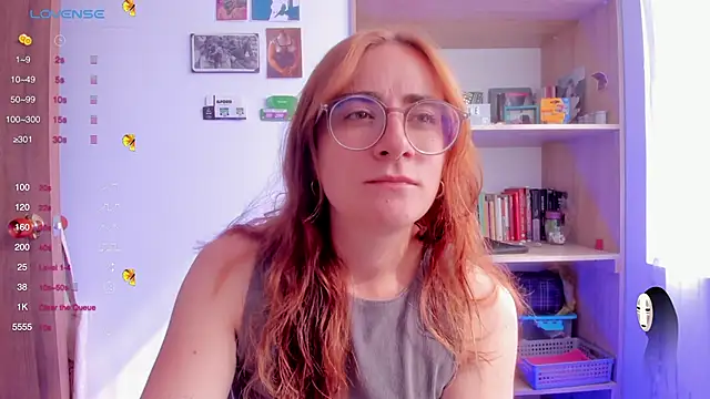 Snapshot of linda_giggle chatting on February 25, 2025, 1:53 pm linda giggle online show from February 25, 2025, 1:53 pm