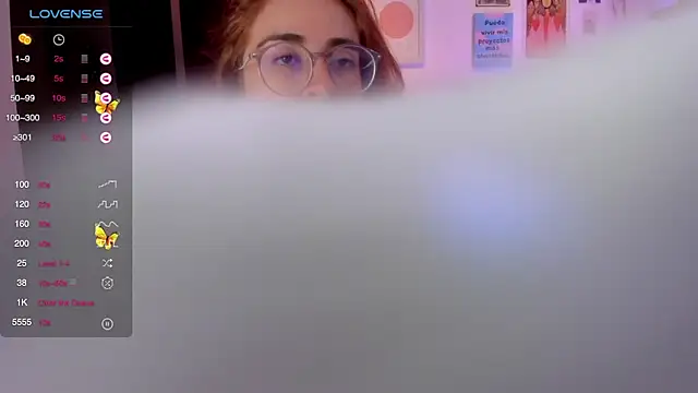 Snapshot of linda_giggle chatting on February 2, 2025, 1:45 am linda giggle online show from February 2, 2025, 1:45 am