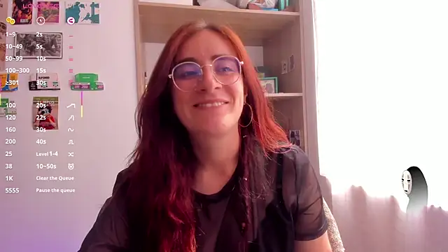 Snapshot of linda_giggle chatting on July 8, 2026, 2:51 pm linda giggle online show from July 8, 2026, 2:51 pm