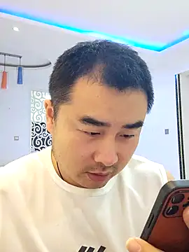 Snapshot of guozuo chatting on December 3, 2025, 2:16 pm guozuo online show from December 3, 2025, 2:16 pm