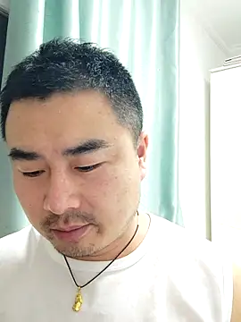 Snapshot of guozuo chatting on December 15, 2025, 4:13 pm guozuo online show from December 15, 2025, 4:13 pm