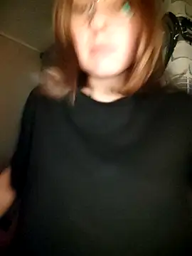 Snapshot of Aashikalaa chatting on January 30, 2025, 6:54 pm Aashikalaa online show from January 30, 2025, 6:54 pm