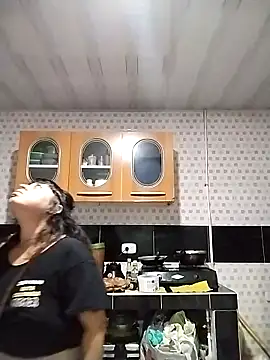 Weedsex couple online show from December 27, 2024, 1:11 am