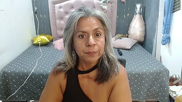 lalisha 96 online show from April 21, 2026, 1:53 am