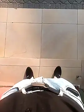 Snapshot of hotdickhow chatting on January 14, 2025, 12:45 pm hotdickhow online show from January 14, 2025, 12:45 pm