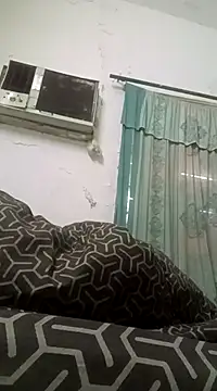 Snapshot of hotdickhow chatting on February 25, 2025, 4:24 am hotdickhow online show from February 25, 2025, 4:24 am