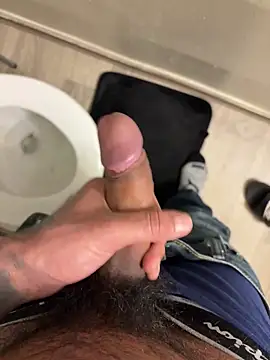 Snapshot of Nando49_ chatting on April 10, 2026, 1:12 am Nando49 online show from April 10, 2026, 1:12 am