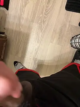 Snapshot of Nando49_ chatting on February 2, 2026, 6:45 am Nando49 online show from February 2, 2026, 6:45 am