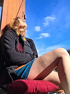 Lina lou4 online show from February 23, 2026, 2:06 pm