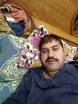 Amandev7 online show from March 26, 2026, 1:37 am