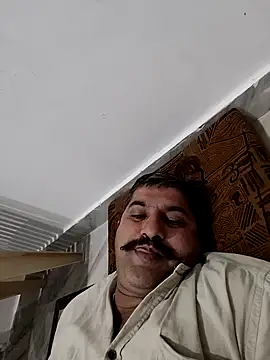 Amandev7 online show from October 27, 2025, 6:42 pm