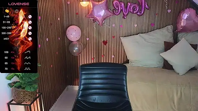 Snapshot of AmelieAxie chatting on February 15, 2025, 3:52 am AmelieAxie online show from February 15, 2025, 3:52 am