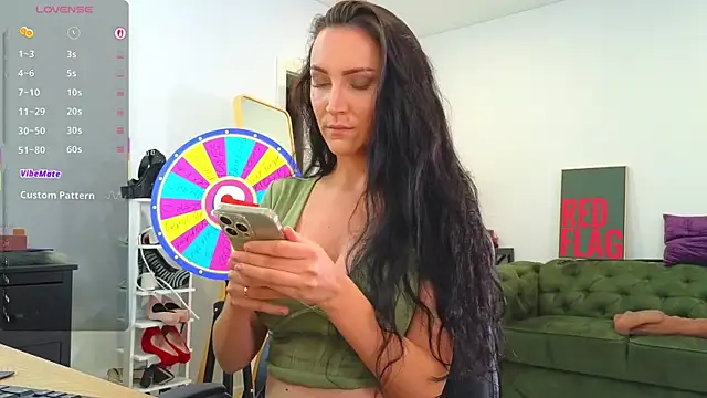 EvaKeks online show from October 22, 2025, 5:23 pm