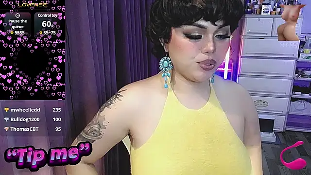 cherry RED5 online show from December 27, 2024, 1:18 pm