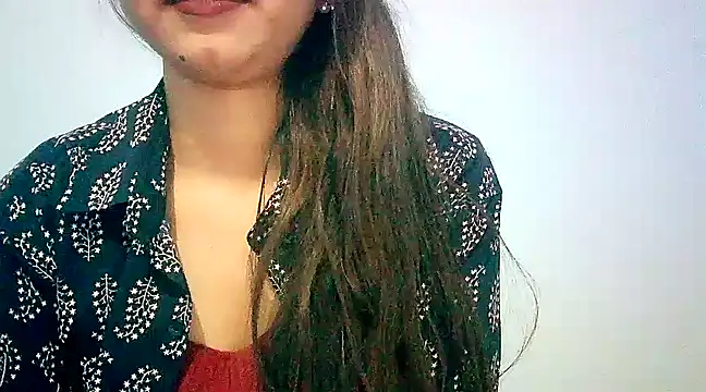 Snapshot of lovelydesi21 chatting on February 17, 2025, 7:23 pm lovelydesi21 online show from February 17, 2025, 7:23 pm